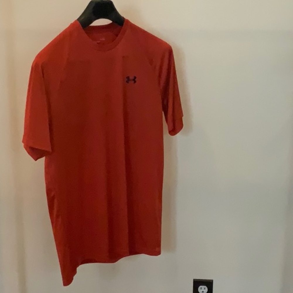 Men’s Under Armour Deep Orange Short Sleeve Tee